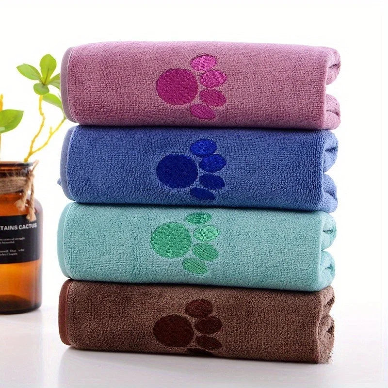 Christmas Dog Bath Towel - Absorbent, Cozy Home Stocking Stuffers, Quick-Dry Bath Towel for Dogs & Cats